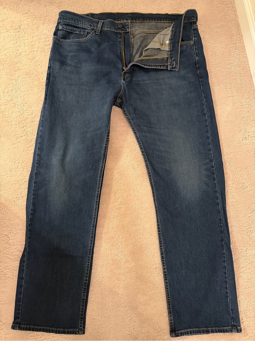 Men’s 505 Levi's 38”x30” - Picture 4 of 5